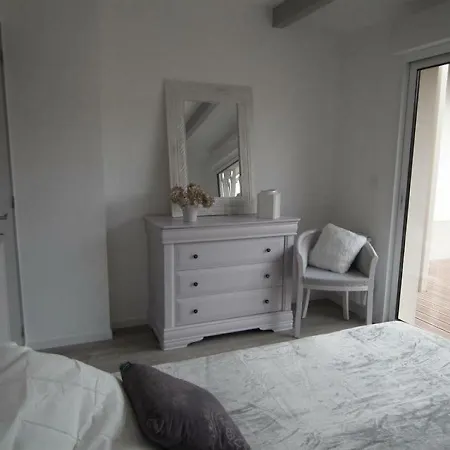 House Location Maison Arcachon, 5 Pieces, 8 Personnes 2 فيلة